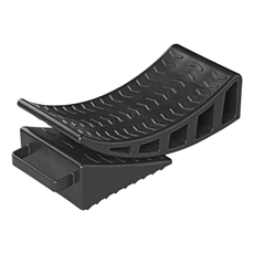 Sort hjulkile med buet design, tekstureret overflade og sideåbninger til stabilisering af køretøjer.